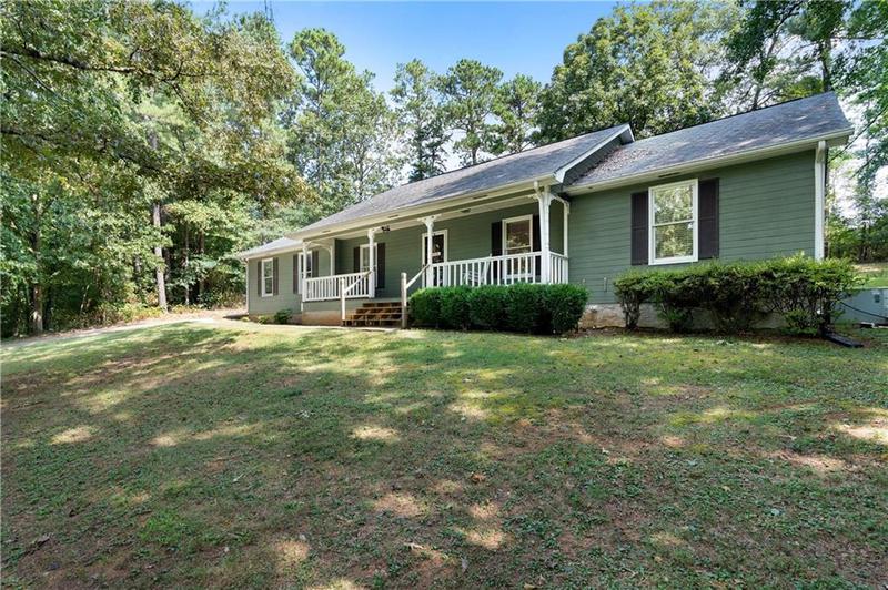Image for property 55 Zona Kay Circle, Silver Creek, GA 30173