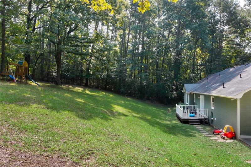 Image for property 55 Zona Kay Circle, Silver Creek, GA 30173