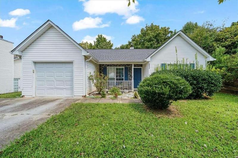 Image for property 10632 Pine Forest Lane, Jonesboro, GA 30238