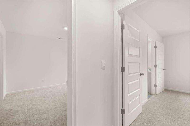 Image for property 106 Hampton Circle 2, Mcdonough, GA 30253