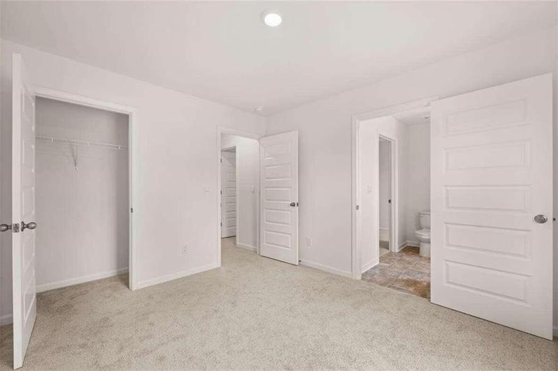 Image for property 106 Hampton Circle 2, Mcdonough, GA 30253