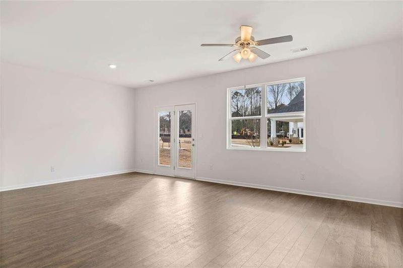 Image for property 106 Hampton Circle 2, Mcdonough, GA 30253