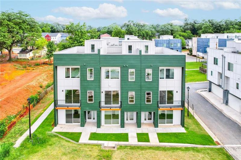 Image for property 2029 Memorial Drive 33, Atlanta, GA 30317