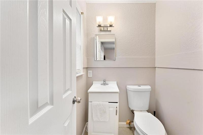 Image for property 577 Athens Street, Hartwell, GA 30643