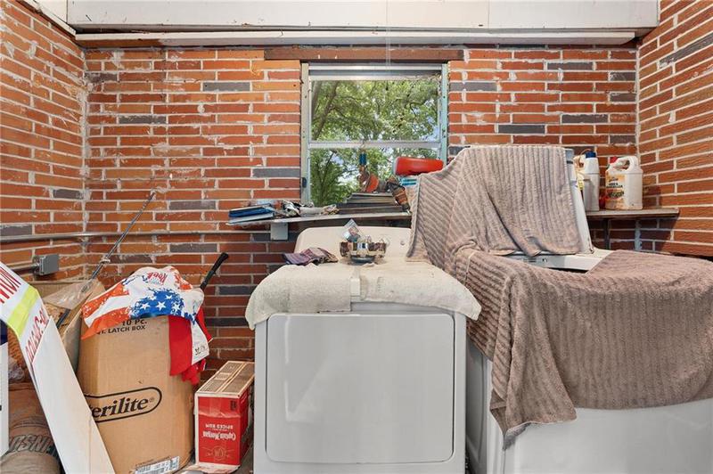 Image for property 577 Athens Street, Hartwell, GA 30643