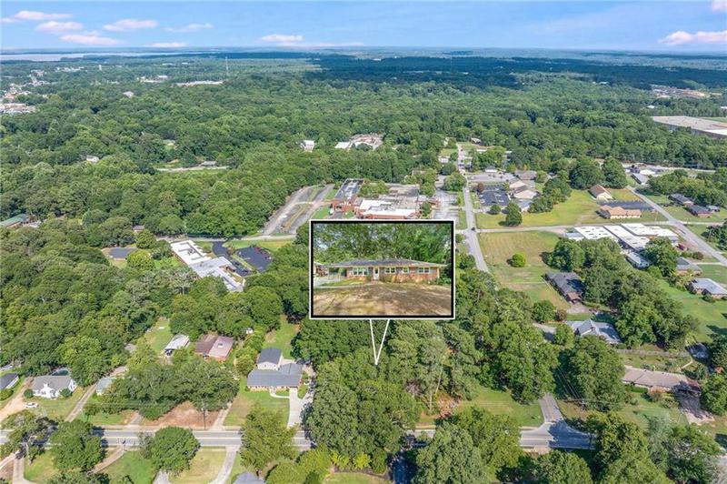 Image for property 577 Athens Street, Hartwell, GA 30643
