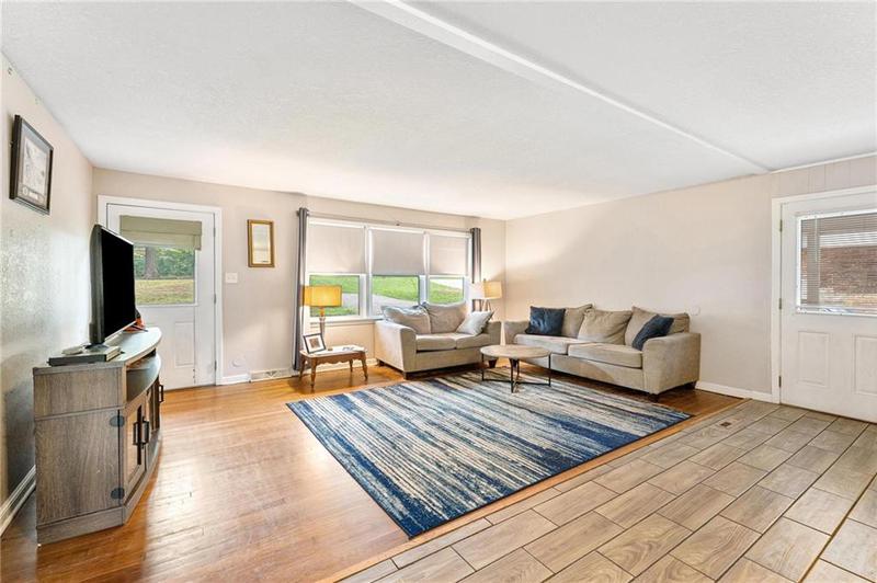 Image for property 577 Athens Street, Hartwell, GA 30643
