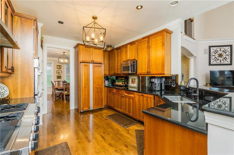 Image for property 2819 Point Overlook, Gainesville, GA 30501