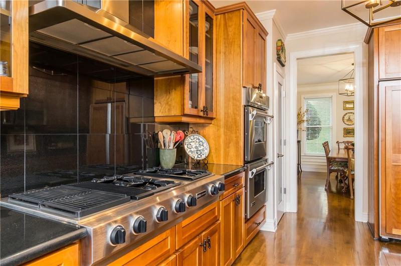 Image for property 2819 Point Overlook, Gainesville, GA 30501