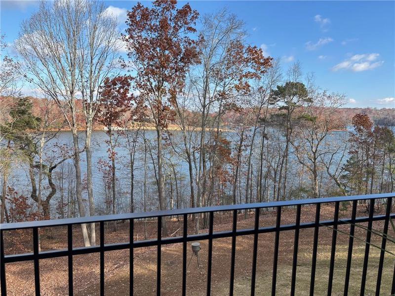 Image for property 2819 Point Overlook, Gainesville, GA 30501