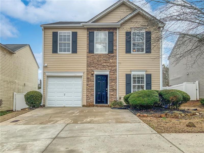 Image for property 212 Silver Ridge Drive, Dallas, GA 30157