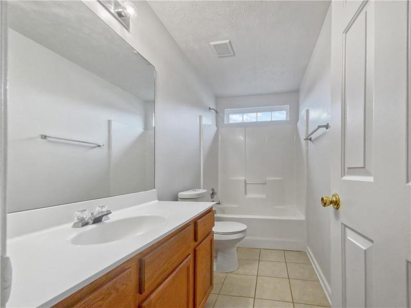 Image for property 212 Silver Ridge Drive, Dallas, GA 30157