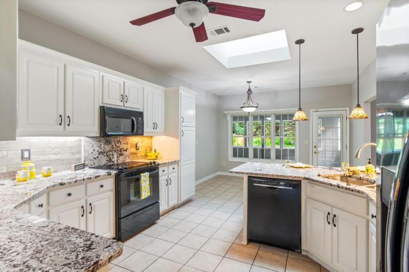 Image for property 169 Wood Crest Lane, Hoschton, GA 30548