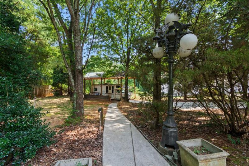 Image for property 169 Wood Crest Lane, Hoschton, GA 30548