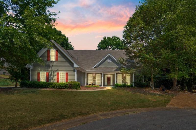 Image for property 169 Wood Crest Lane, Hoschton, GA 30548
