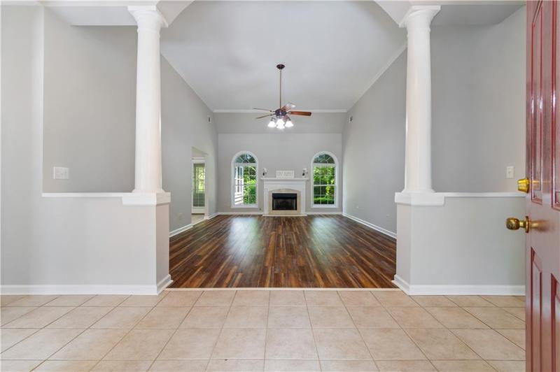 Image for property 169 Wood Crest Lane, Hoschton, GA 30548
