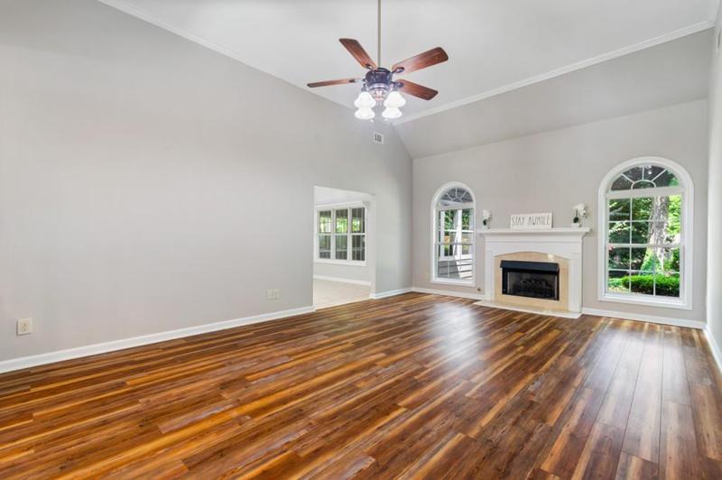 Image for property 169 Wood Crest Lane, Hoschton, GA 30548