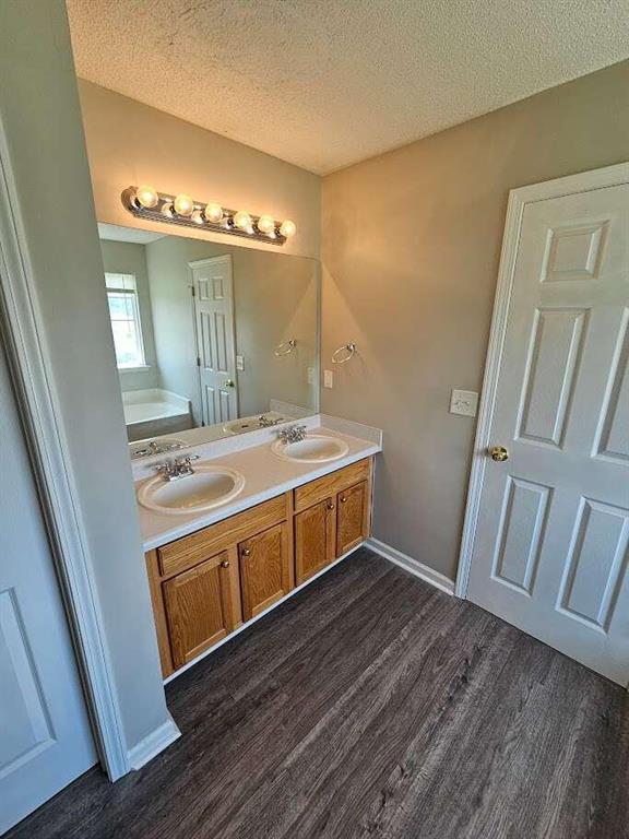 Image for property 6122 Hickory Lane Drive, Union City, GA 30291