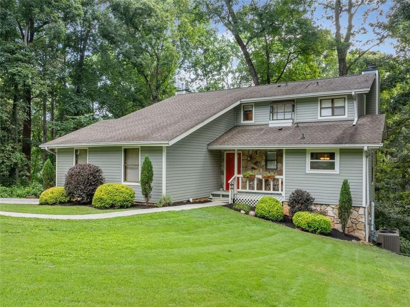 Image for property 162 NOUVEAU Court, Lilburn, GA 30047
