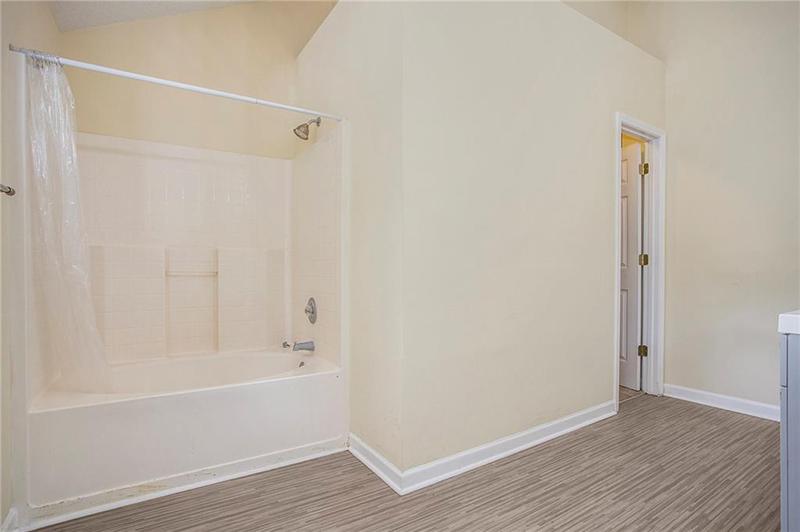 Image for property 7074 Ravenwood Lane, Lithonia, GA 30038