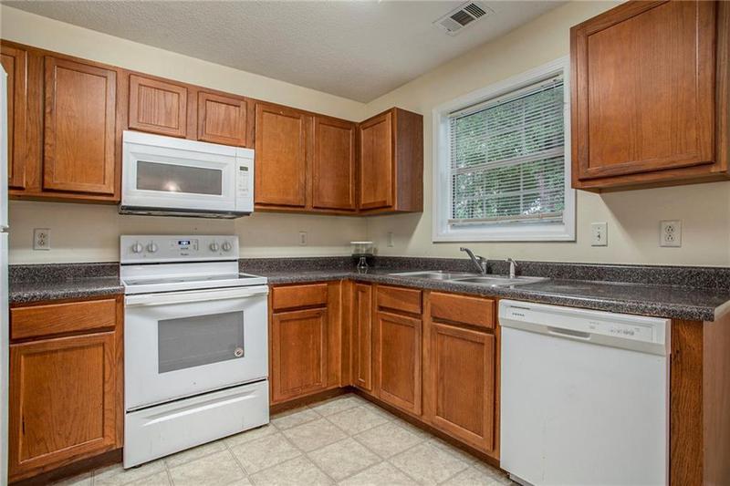 Image for property 7074 Ravenwood Lane, Lithonia, GA 30038