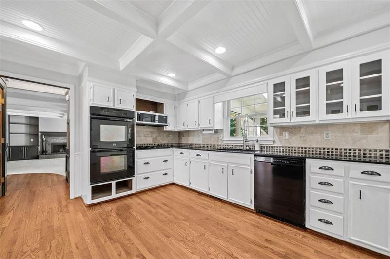 Image for property 3159 Arborwoods Drive, Alpharetta, GA 30022