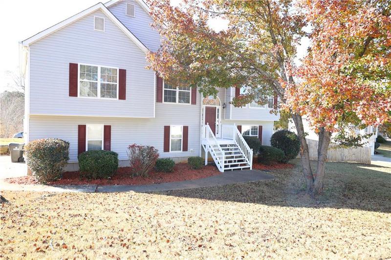 Image for property 6298 Hampstead Lane, Douglasville, GA 30134