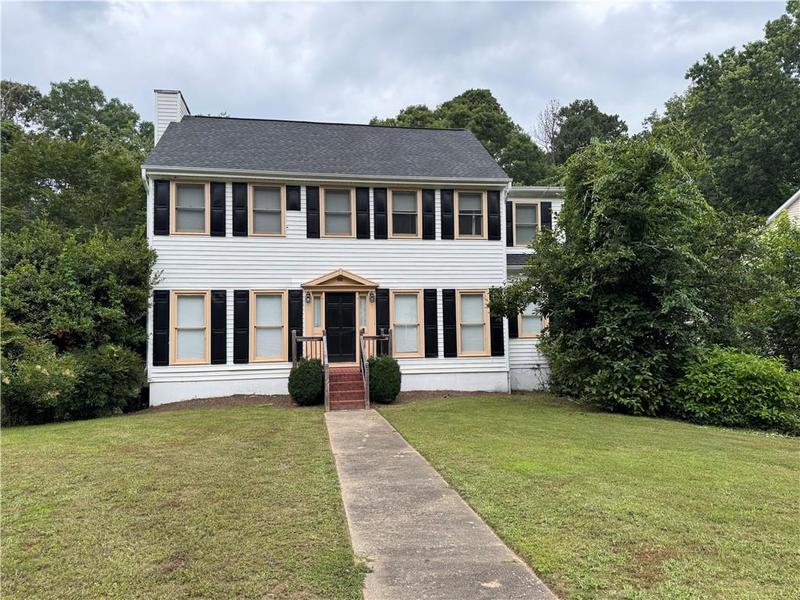 Image for property 592 Long Oak Drive, Gainesville, GA 30501