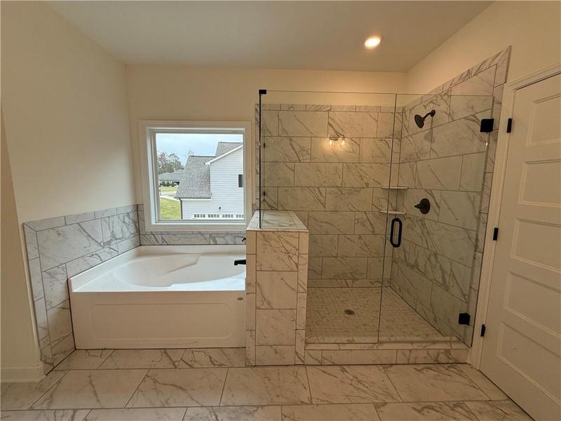 Image for property 3229 TRADITIONS Way, Jefferson, GA 30549