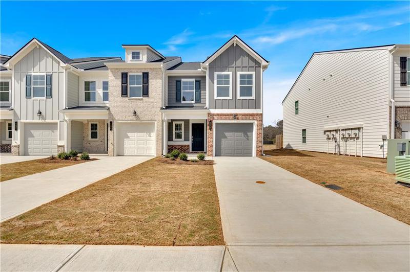 Image for property 111 Village Green Drive 168, Adairsville, GA 30103