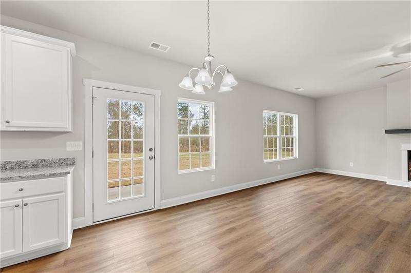 Image for property 32 JOSEPH Lane, Hartwell, GA 30643