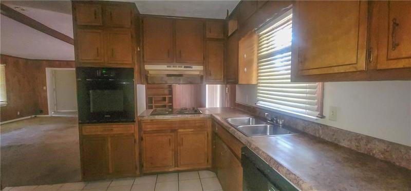 Image for property 3791 Eagle Woods Circle, Lithonia, GA 30038