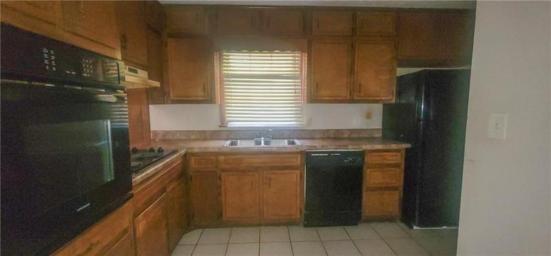 Image for property 3791 Eagle Woods Circle, Lithonia, GA 30038
