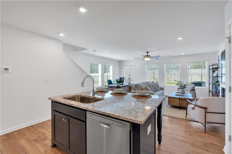 Image for property 107 Village Green Drive 170, Adairsville, GA 30103