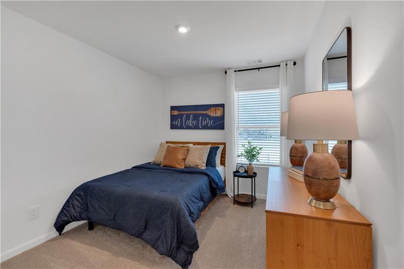 Image for property 107 Village Green Drive 170, Adairsville, GA 30103