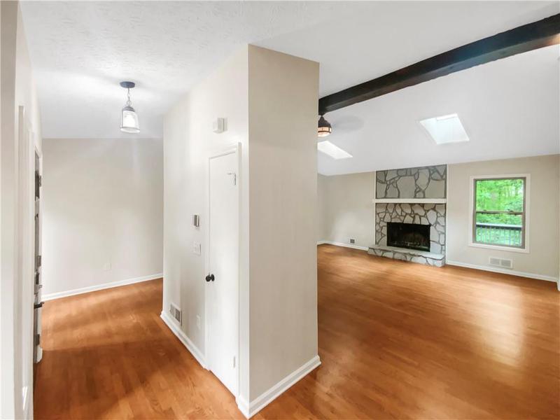 Image for property 2864 Sudbury Court, Marietta, GA 30062