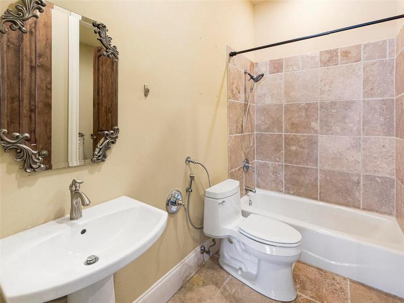 Image for property 1513 Jones Road, Roswell, GA 30075