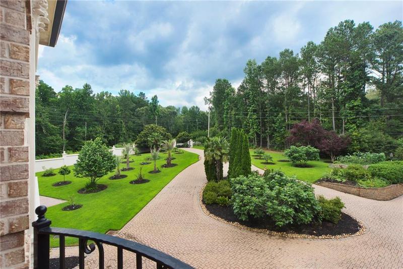 Image for property 1513 Jones Road, Roswell, GA 30075