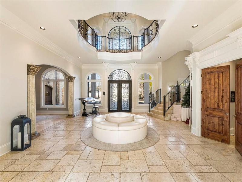 Image for property 1513 Jones Road, Roswell, GA 30075