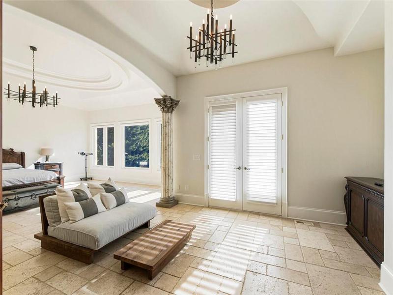 Image for property 1513 Jones Road, Roswell, GA 30075