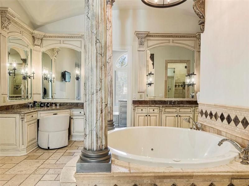 Image for property 1513 Jones Road, Roswell, GA 30075