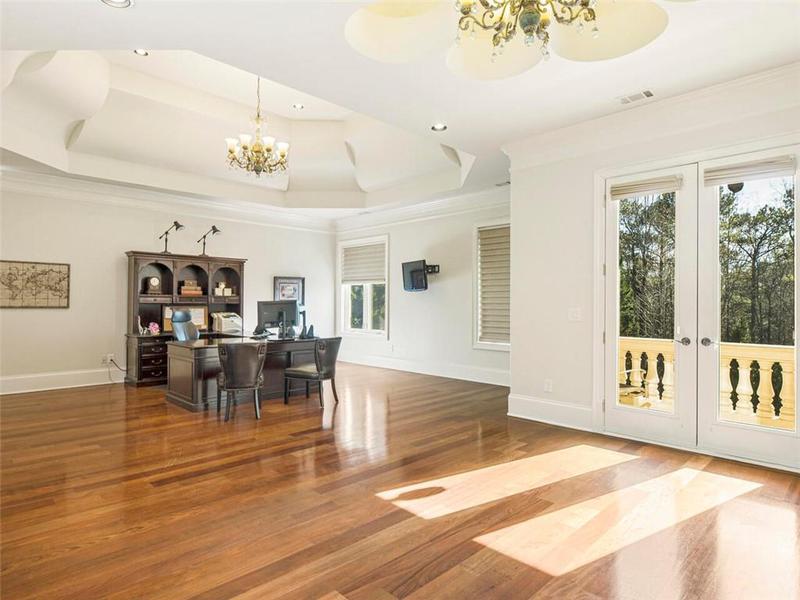 Image for property 1513 Jones Road, Roswell, GA 30075