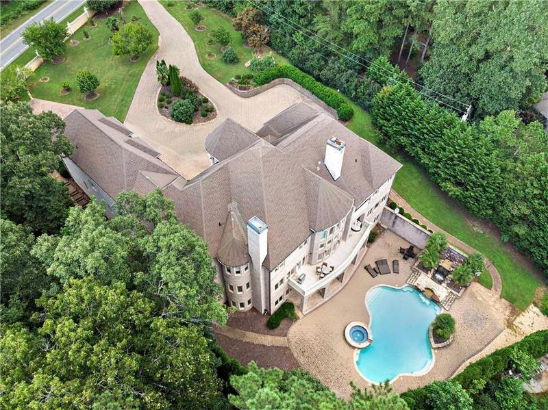 Image for property 1513 Jones Road, Roswell, GA 30075