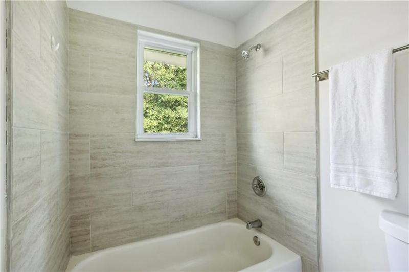 Image for property 1015 Eisenhower Court, Atlanta, GA 30354