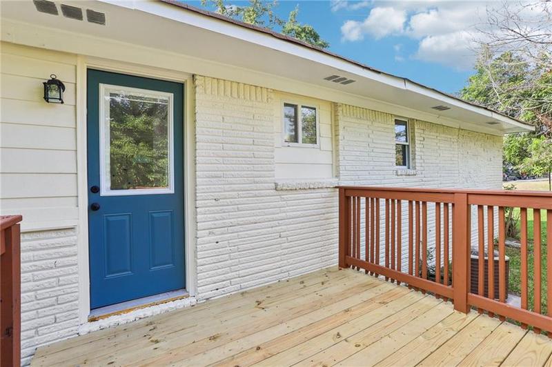 Image for property 1015 Eisenhower Court, Atlanta, GA 30354