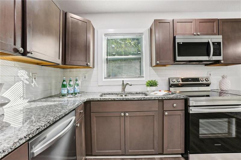 Image for property 1015 Eisenhower Court, Atlanta, GA 30354