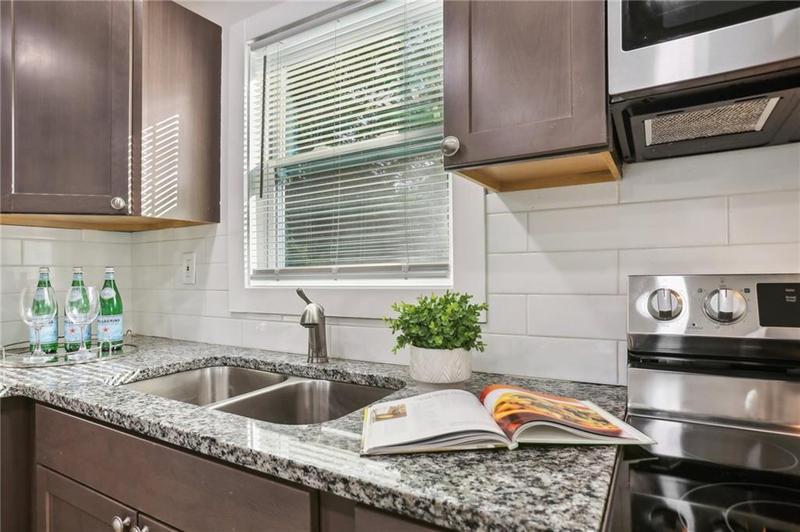 Image for property 1015 Eisenhower Court, Atlanta, GA 30354