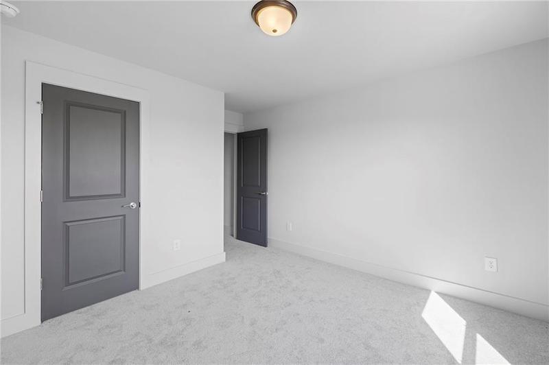 Image for property 204 Races Road, Hoschton, GA 30548