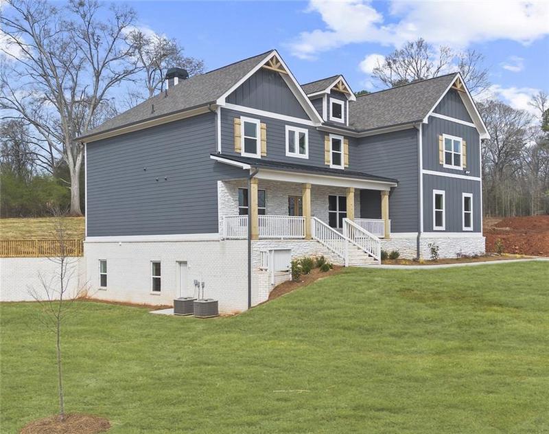 Image for property 204 Races Road, Hoschton, GA 30548