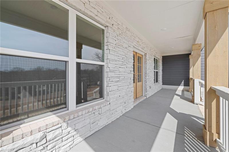 Image for property 204 Races Road, Hoschton, GA 30548